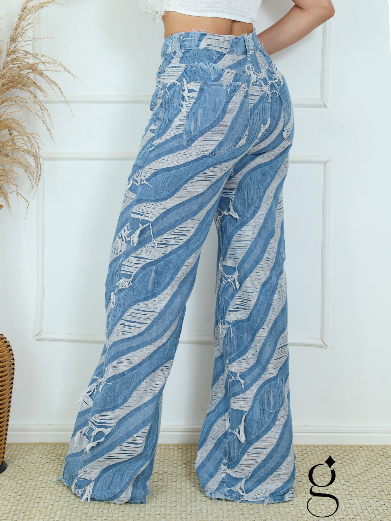 Calça Jeans Desfiada Wide Leg Streetwear